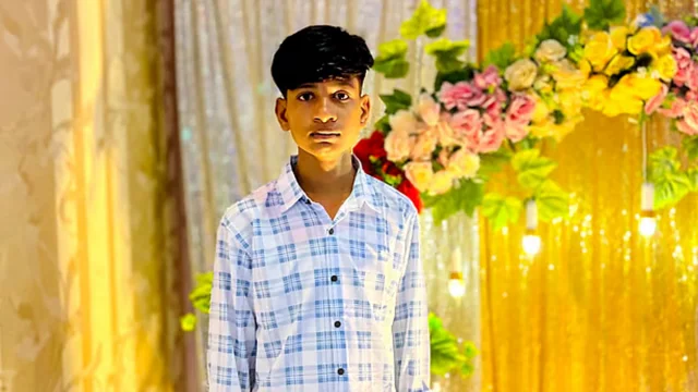 ছিনতাই হওয়া অটোরিকশা উদ্ধার করতে গিয়ে ট্রাকচাপায় কিশোর চালকের মৃত্যু