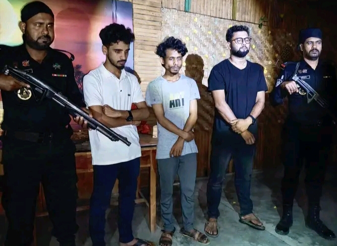 ঝিনাইদহে পরিত্যক্ত হোটেলে মাদক সেবন: ৩ যুবকের কারাদণ্ড