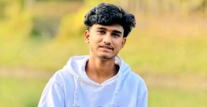 ঈদ আনন্দই প্রাণ নিলো যুবকের