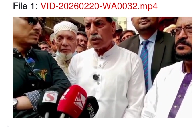 নরসিংদী নিত্য প্রয়োজনীয় পণ্যের বাজার তদারকি  করছেন নরসিংদী ১  আসনের এমপি খাইরুল কবি