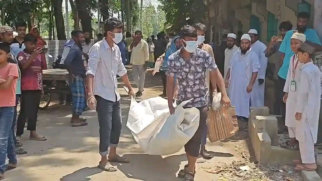 নড়াইলে ৮ মাস পর কবর থেকে তোলা হলো নিরিবিলি পিকনিক স্পটের ম্যানেজারের মরদেহ