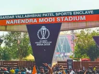 ২ হাজার রুপির টিকিট ৫৪ হাজারে বিক্রি! আহমেদাবাদে ফাইনাল ম্যাচে কালোবাজারির ভয়াবহ চিত্র!