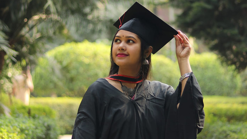 দুই সন্তানকে রেখে না ফেরার দেশে নজরুল বিশ্ববিদ্যালয়ের শিক্ষার্থী হাবিবা