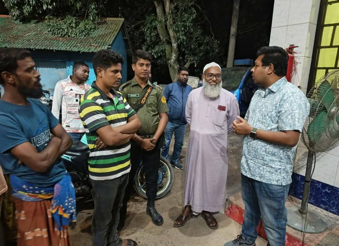 সিংড়ায় পাম্পে তেল কারচুপির অভিযোগ: স্থানীয়দের মধ্যে ক্ষোভ ও প্রতিবাদ