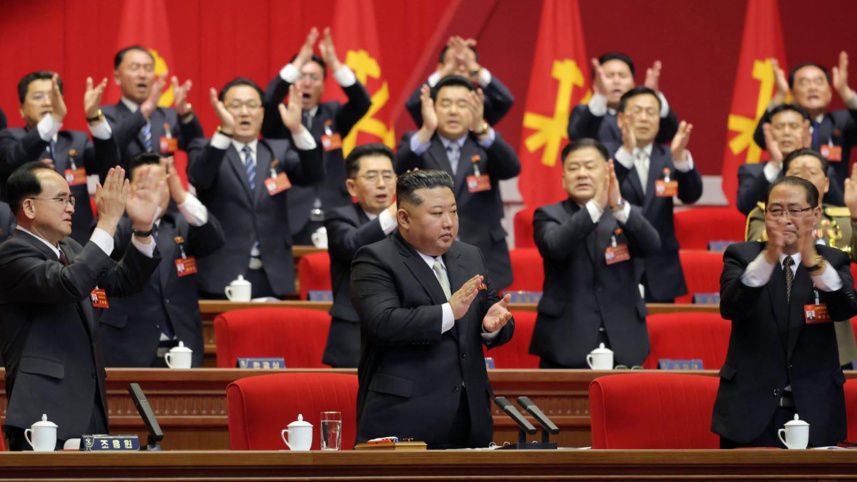 উত্তর কোরিয়ায় কিম জং উনের একচ্ছত্র আধিপত্য: ওয়ার্কার্স পার্টির সাধারণ সম্পাদক পুনর্নির্বাচিত