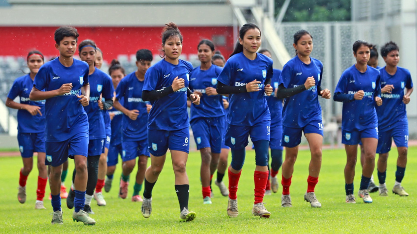 নারী ফুটবলে নতুন ইতিহাস: এশিয়ান কাপের মঞ্চে নামছে বাংলাদেশ
