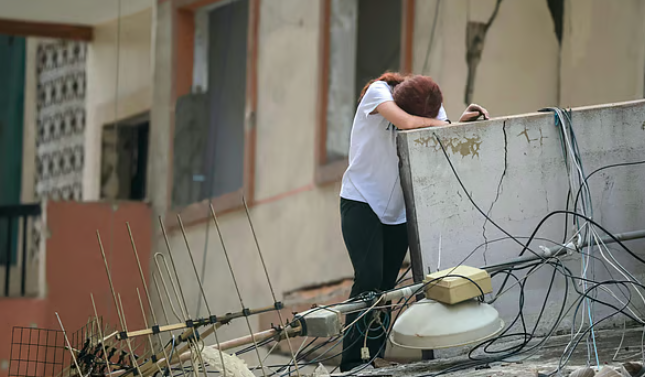 ইরান যুদ্ধের ‘তিন ঘড়ি’: সময়ের লড়াইয়ে কে এগিয়ে, কে পিছিয়ে?