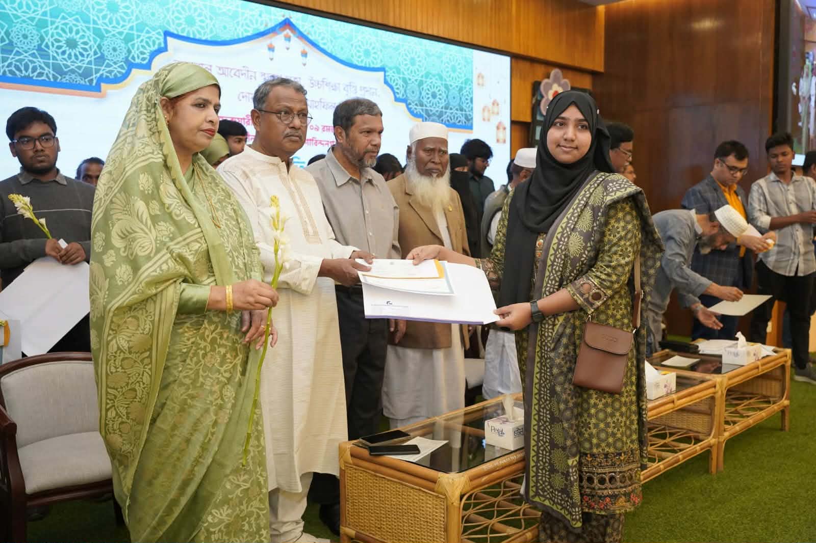 ঠাকুরগাঁওয়ে স্মরণসভা, শিক্ষা বৃত্তি প্রদান ও দোয়া মাহফিল